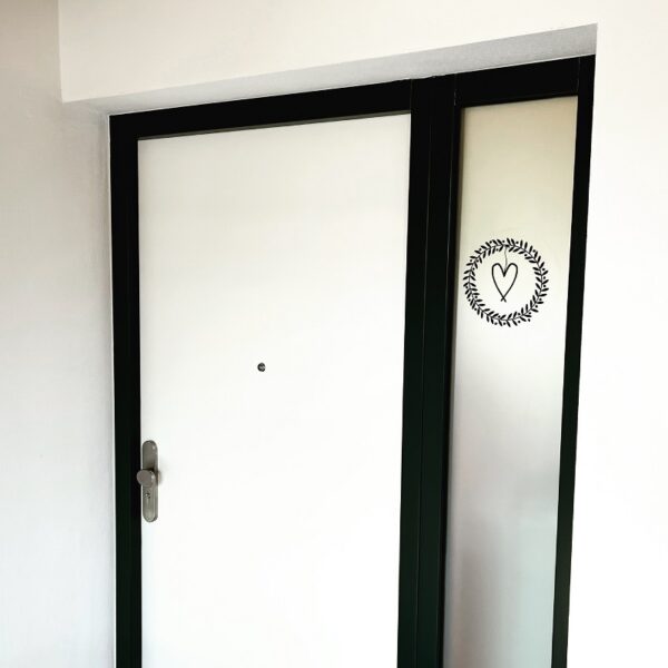Vinylsticker "Kranz mit Herz" – Bild 2